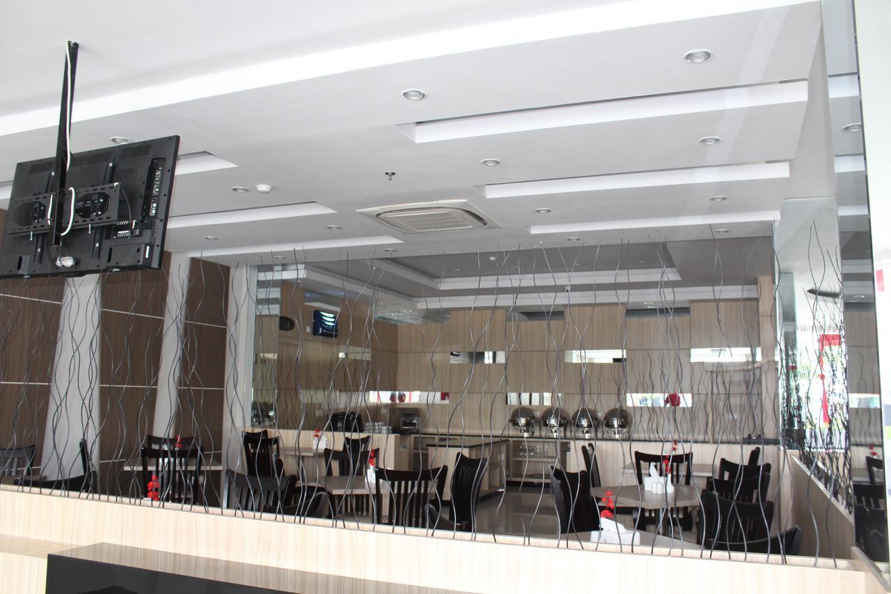 Amadeo Hotel Duri ภายนอก รูปภาพ